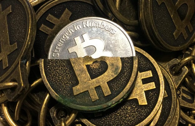 how to earn money from bitcoin