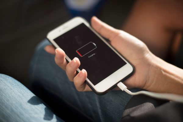 iphone battery dies fast