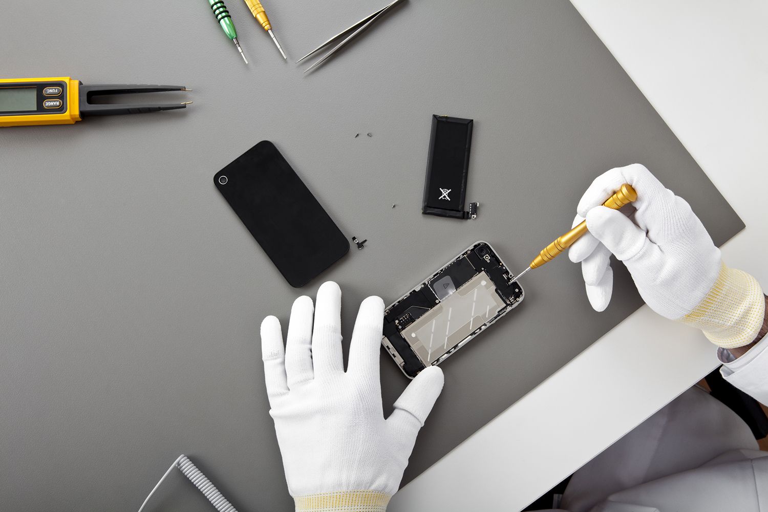 iphone battery dies fast